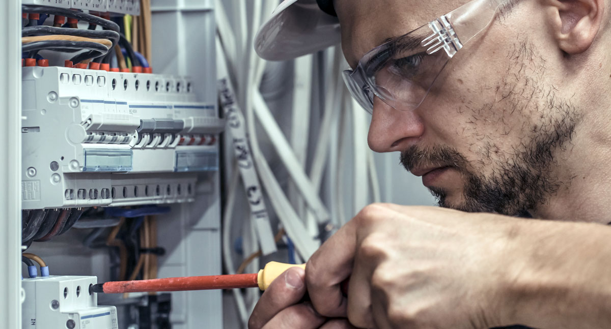 What Qualifications Do I Need To Be an Electrician in Australia